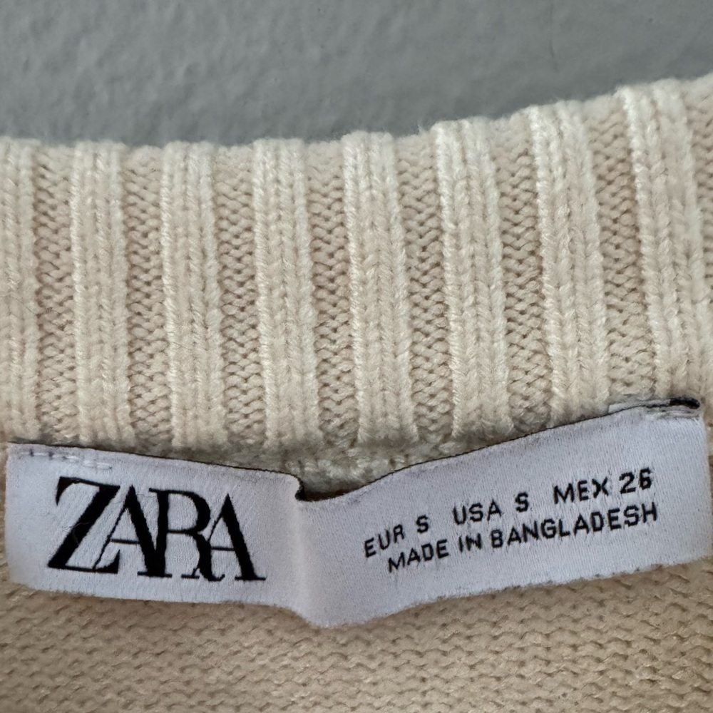 Zara Oversized Knit Sweater Cream and Navy - Small - Picture 3 of 6